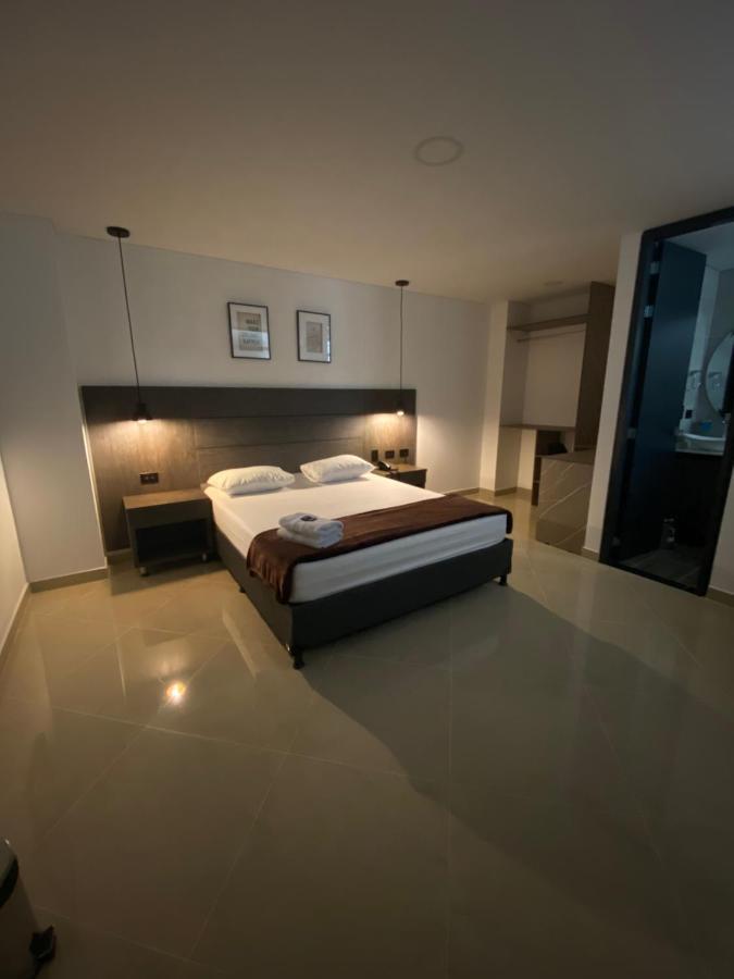 Hotel California City Medellín Dış mekan fotoğraf