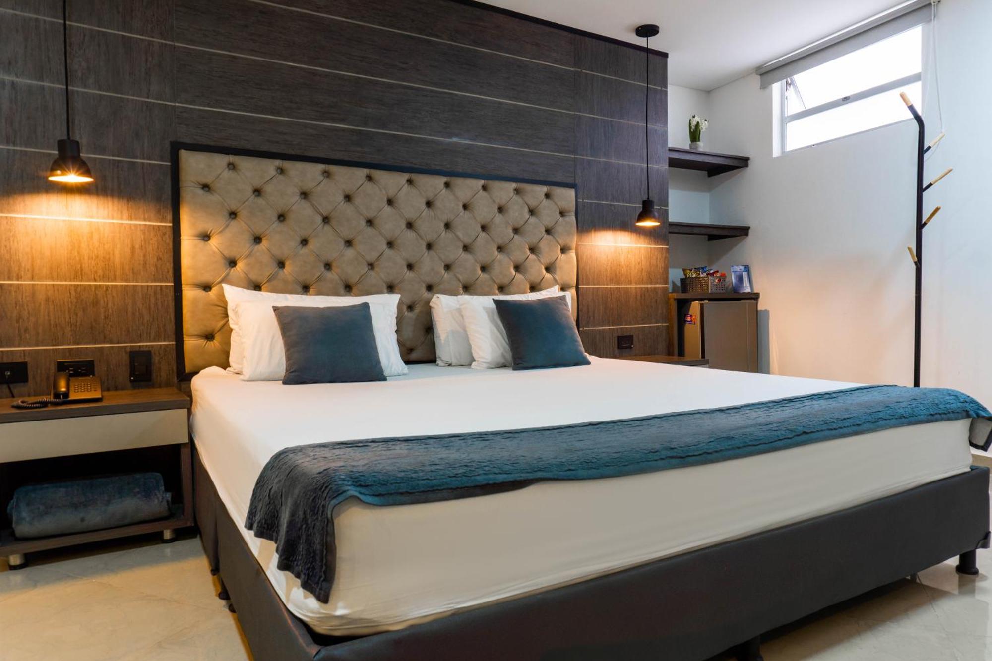 Hotel California City Medellín Dış mekan fotoğraf