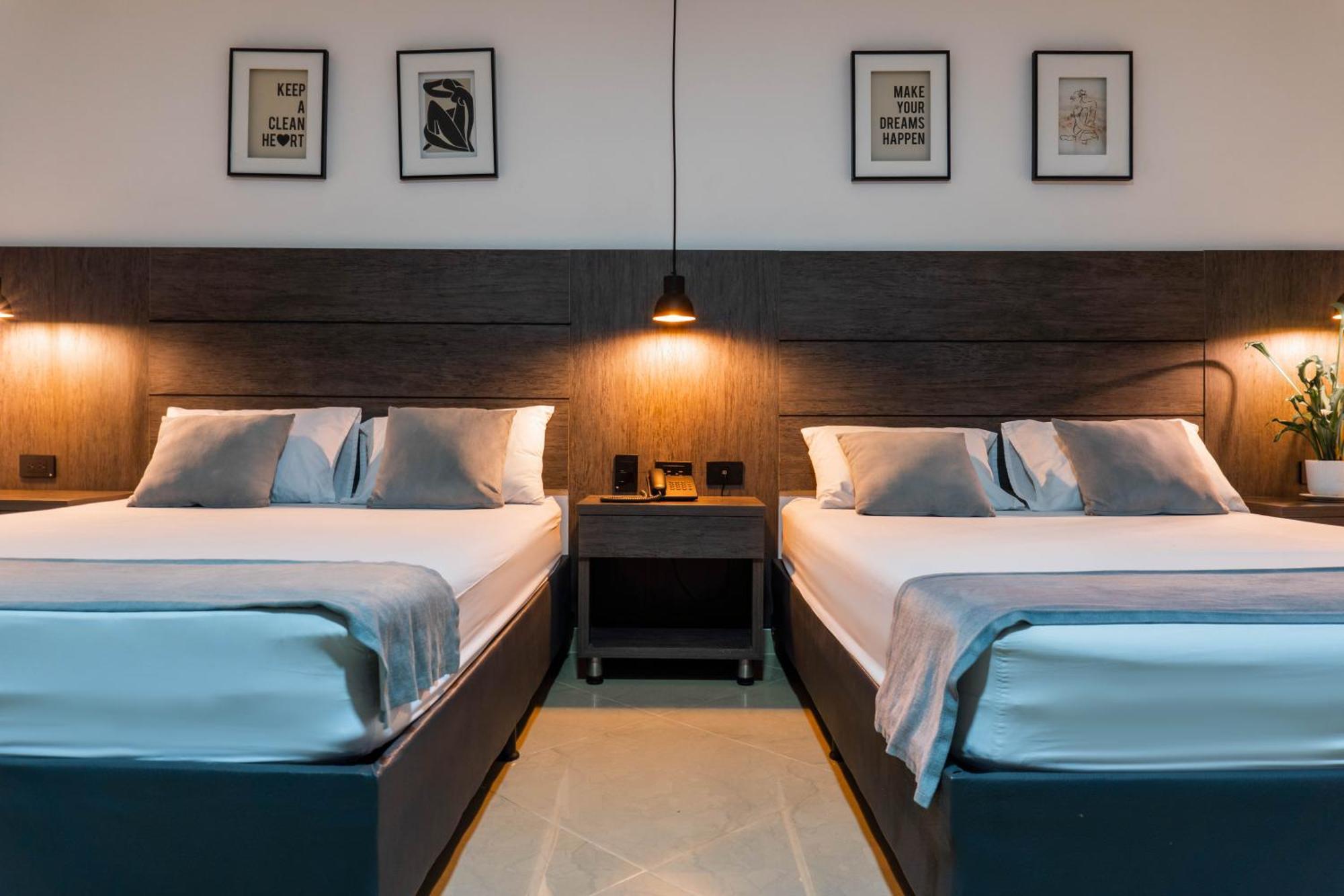 Hotel California City Medellín Dış mekan fotoğraf