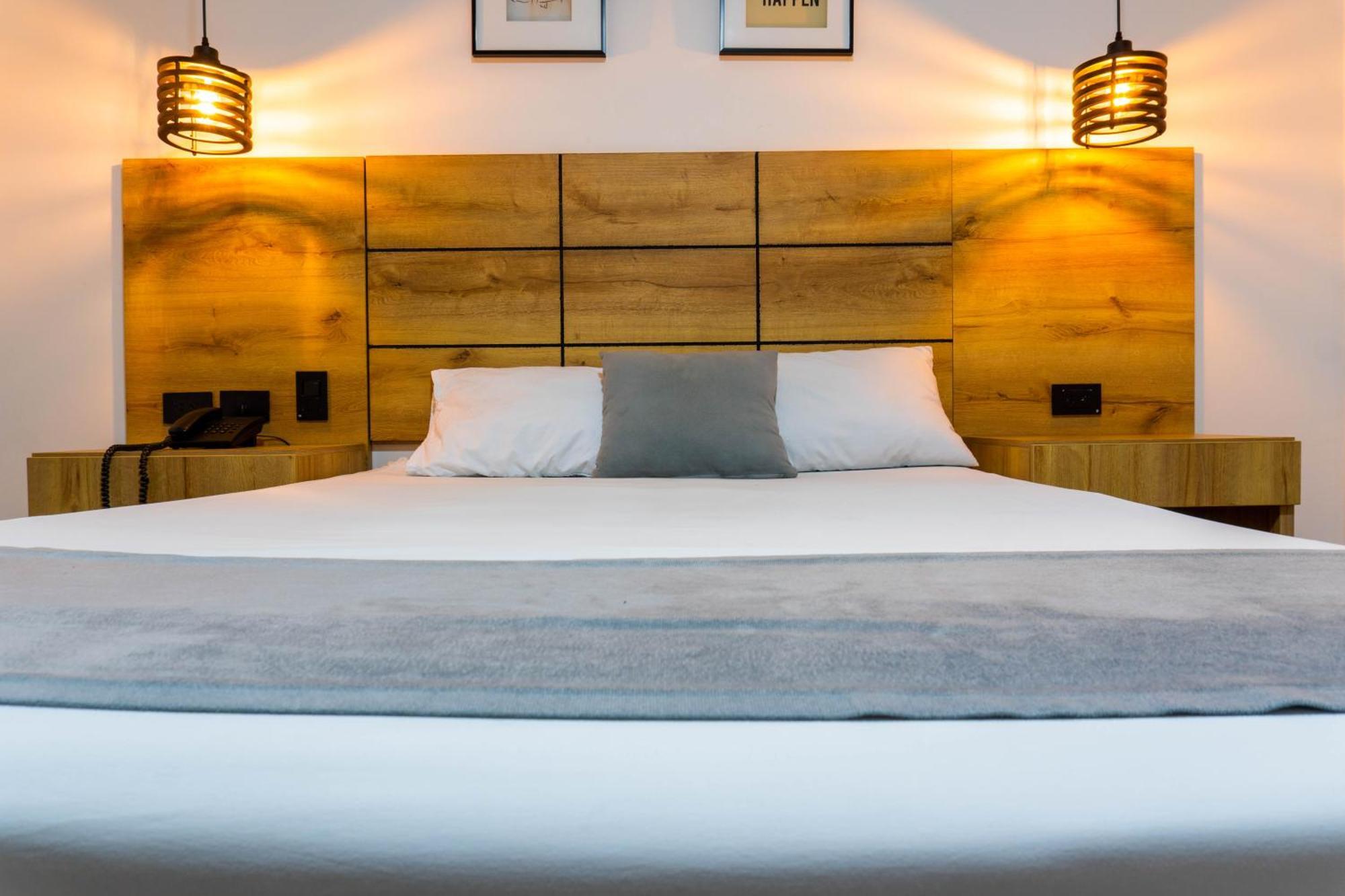 Hotel California City Medellín Dış mekan fotoğraf